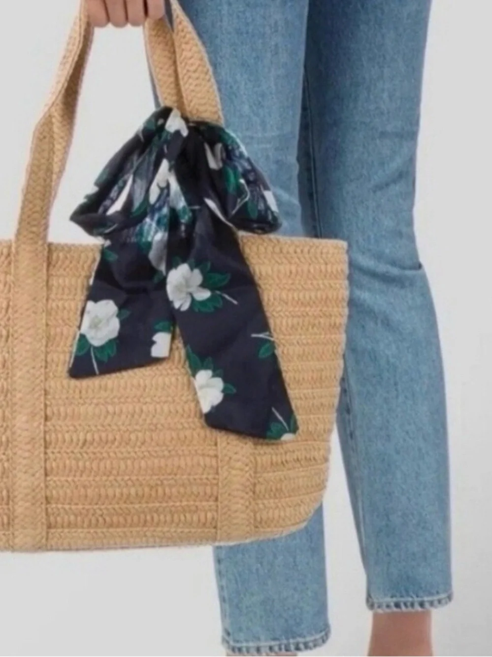 Draper James Everyday straw tote hand or shoulder bag